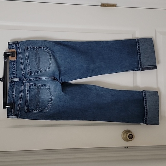 Abercrombie & Fitch 1892 Size 6, Vintage Cuffed Capri Jeans, Exc. Used Condition - Picture 14 of 15